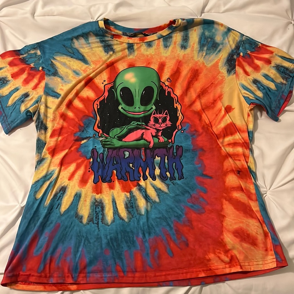 Large shein t shirt. It’s cool just not my style